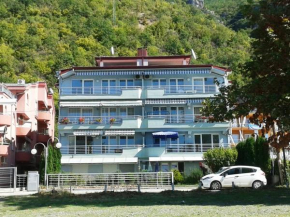 Отель Matea Apartments  Охрид
